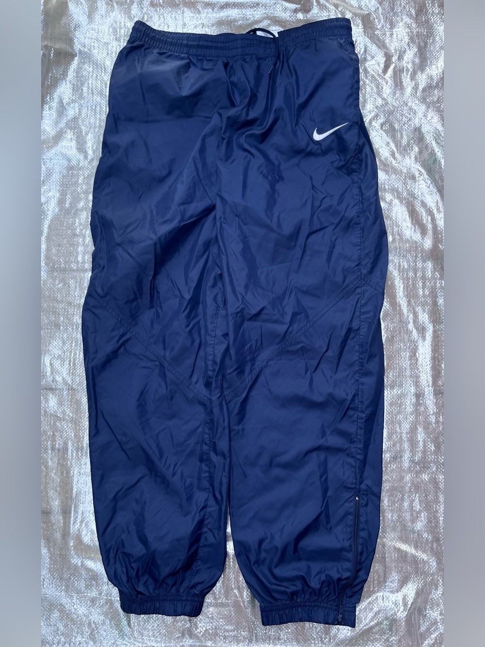 Nike women’s track pants sz XL blue